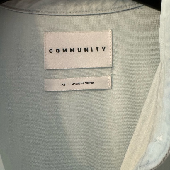 Ultra light denim shirt community brand from aritzia new with tags - Picture 4 of 5